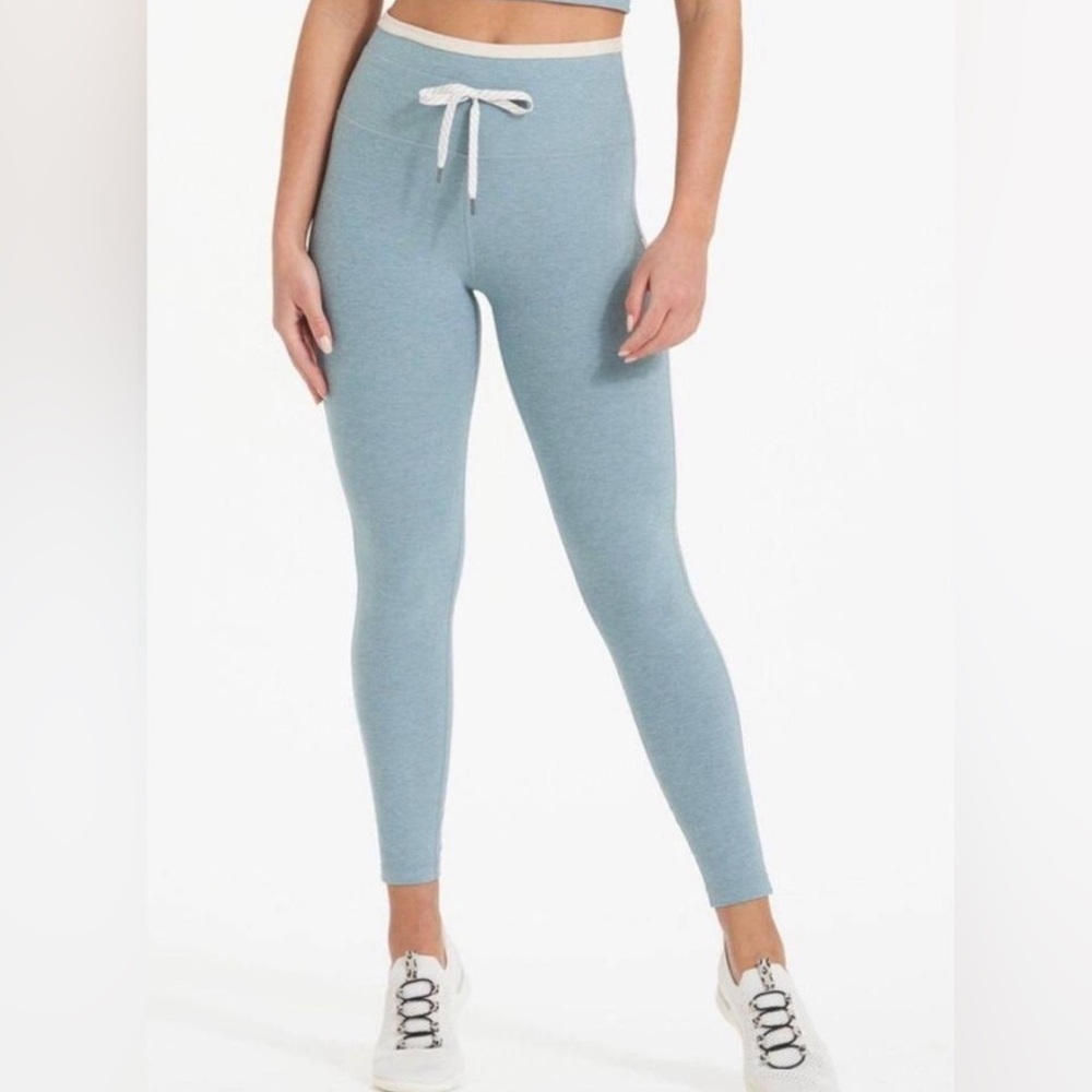 NWT Vuori Vibe Elevation Shade Heather Leggings